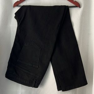 New Boohoo Blue Jeans in black size 14 in Women